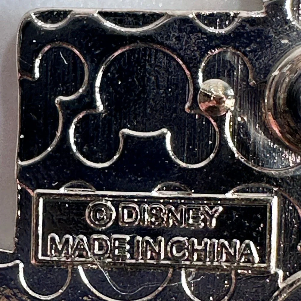 SHANGHAI DISNEY RESORT Pin‎ Trading Mickey Mouse Puzzle Piece 2018 Jigsaw Puzzle